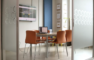 Panal Coworking | Sky Building - Meeting Room