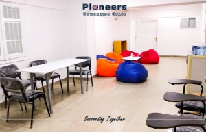 Pioneers Coworking Space - Coworking