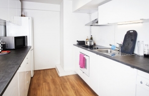 Friendzone - Kitchen